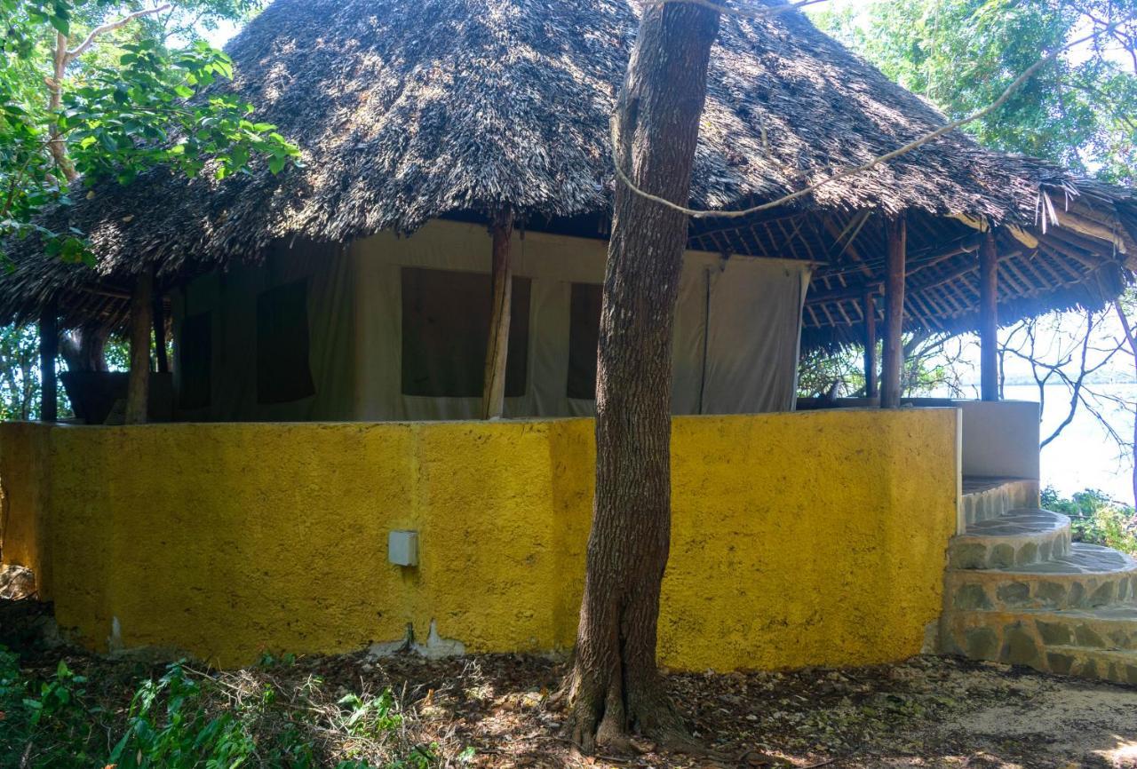 Vila Firefly Eco Retreat Shimoni Exteriér fotografie